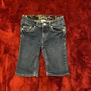 Levi’s girls Bermuda style shorts